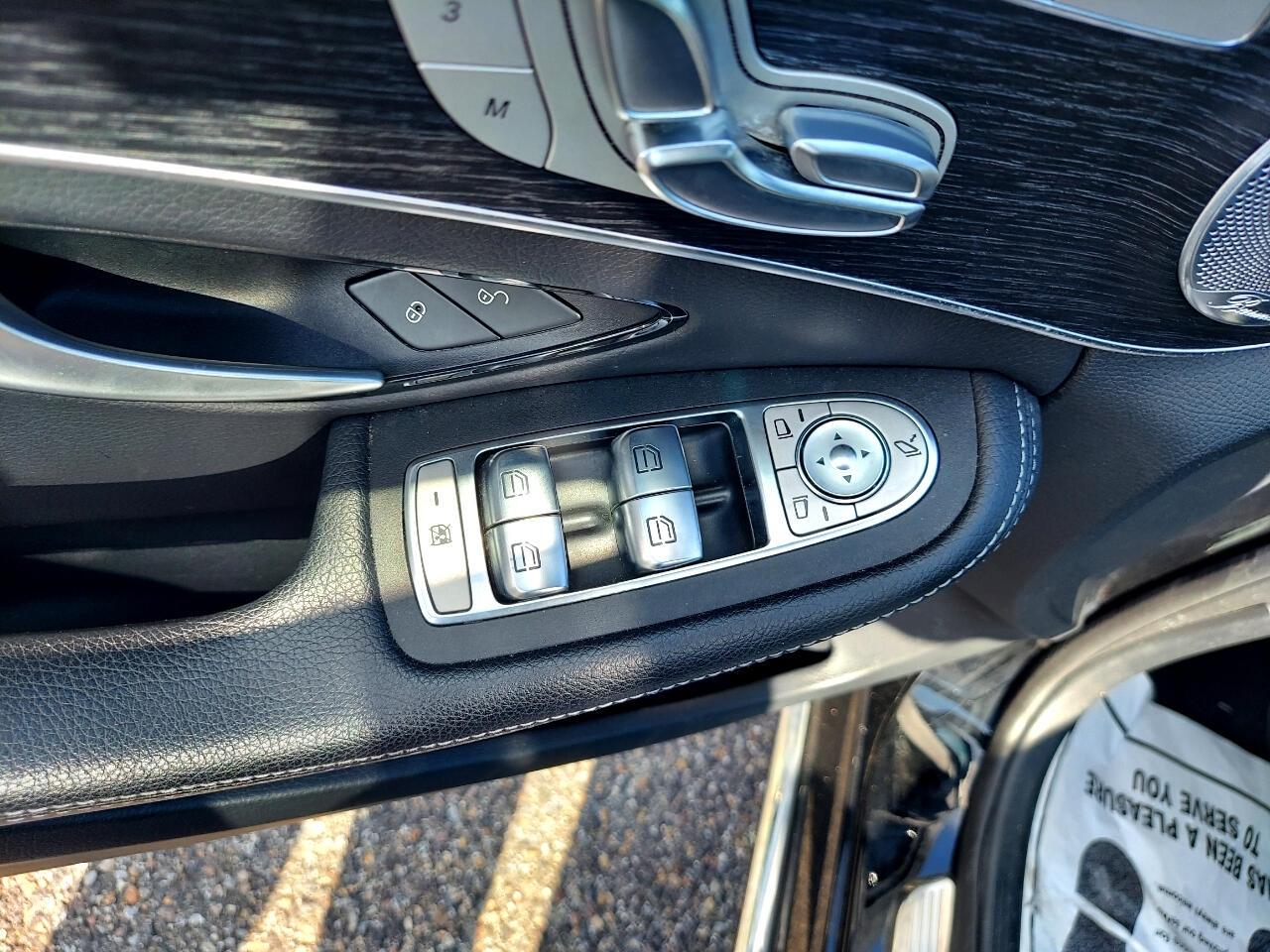 Mercedes-Benz C-Class C300 4MATIC Sedan 2021