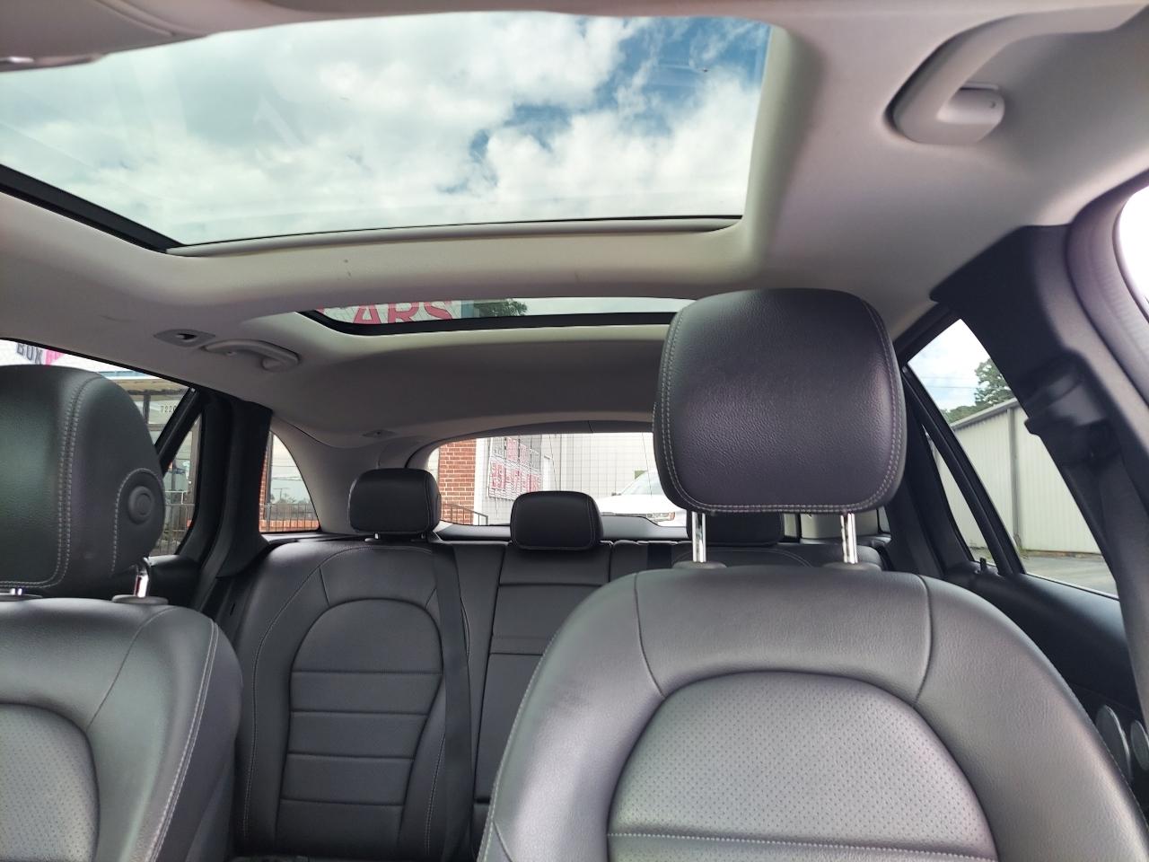 Mercedes-Benz GLC-Class GLC300 4MATIC 2020