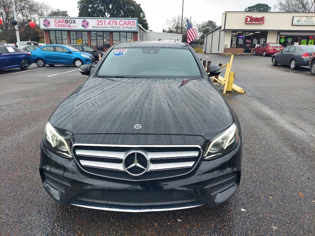 Mercedes-Benz E-Class E300 Luxury Sedan 2019