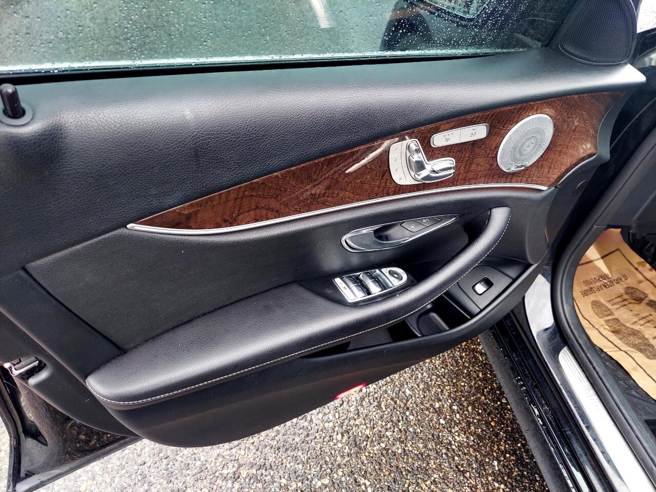 Mercedes-Benz E-Class E300 Luxury Sedan 2019