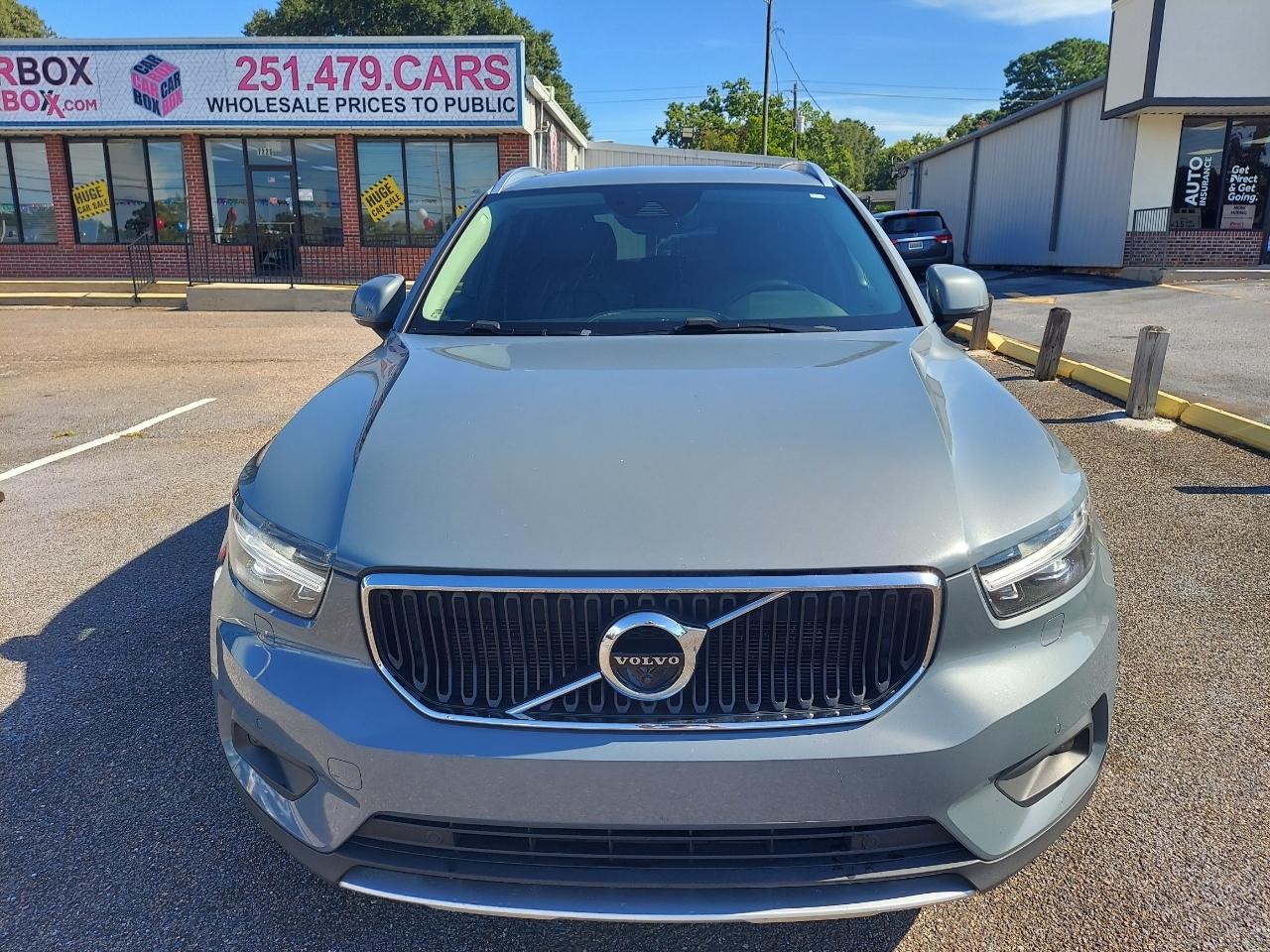 Volvo XC40 T5 Momentum AWD 2021