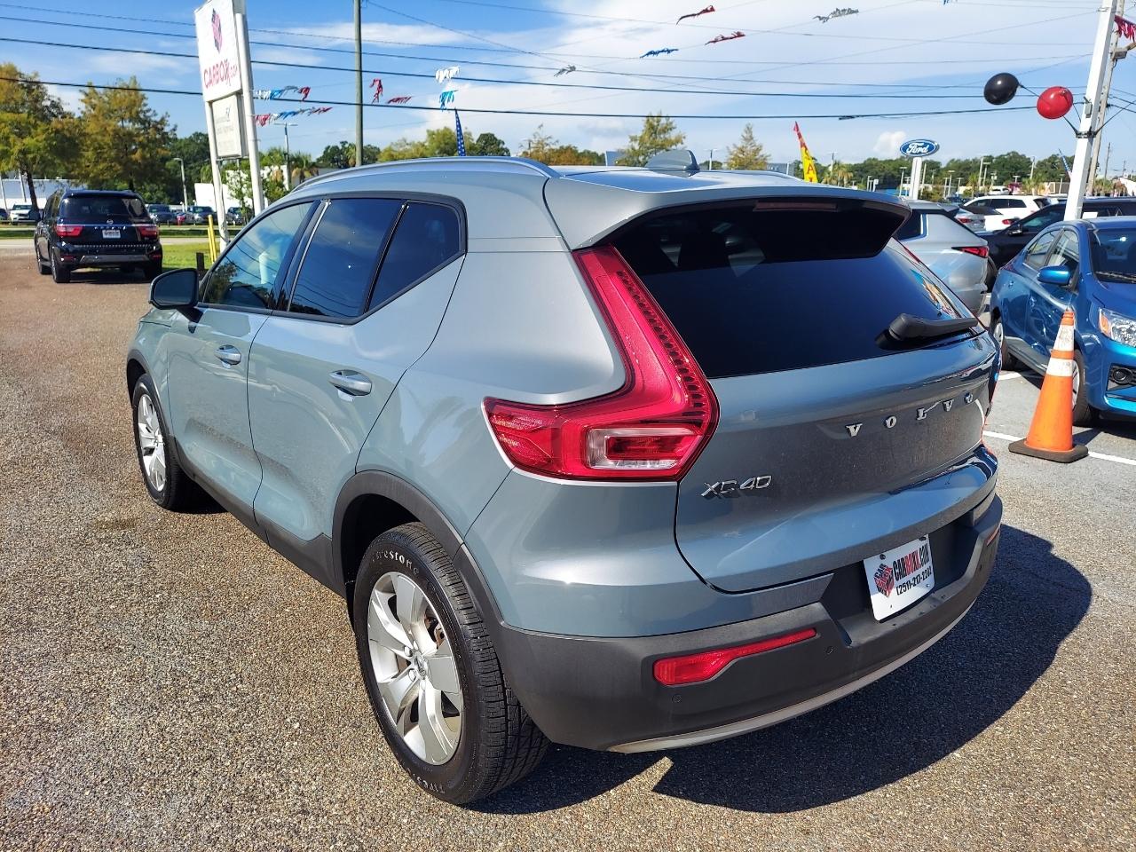 Volvo XC40 T5 Momentum AWD 2021