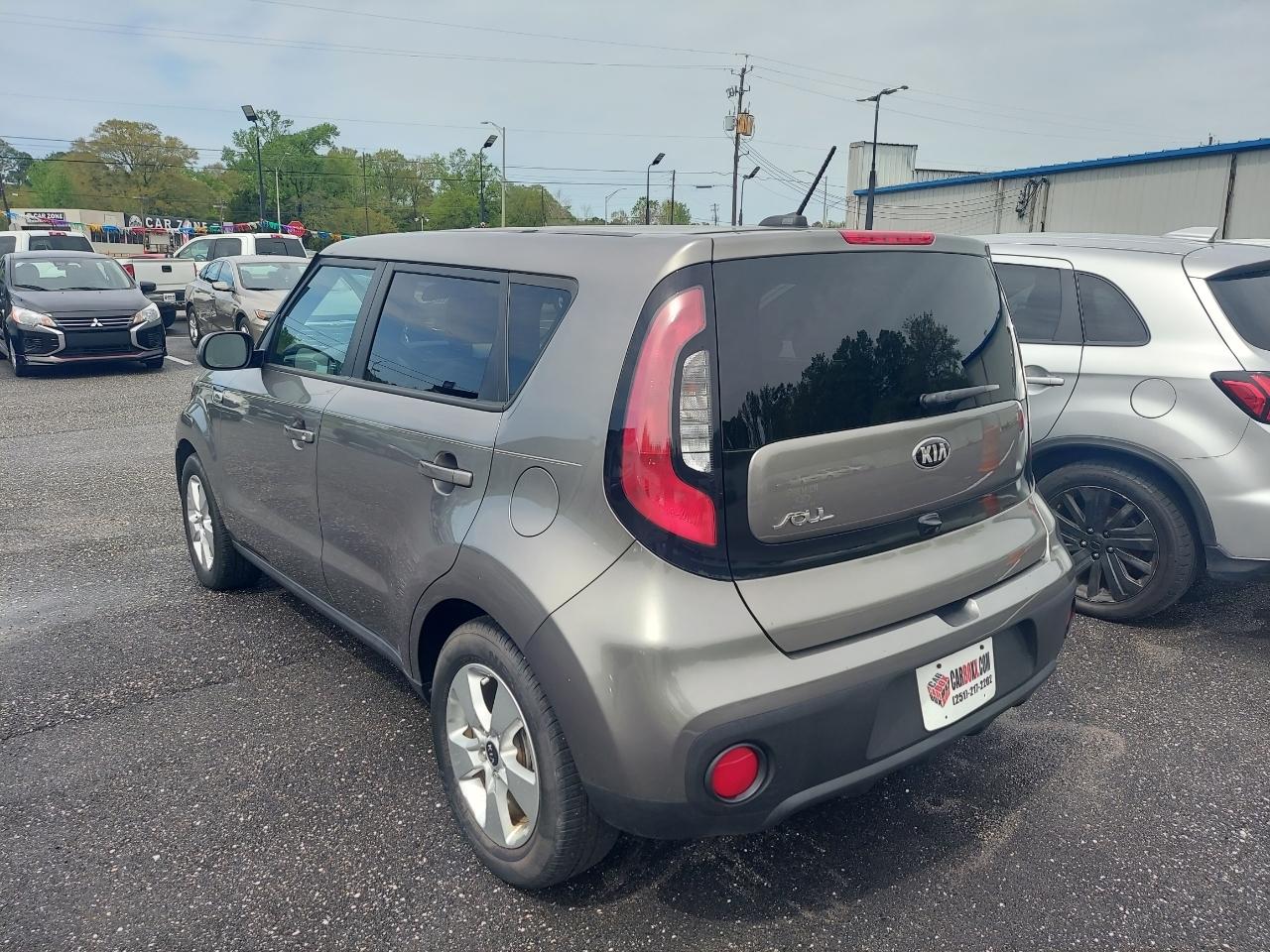 Kia Soul Base 6A 2019