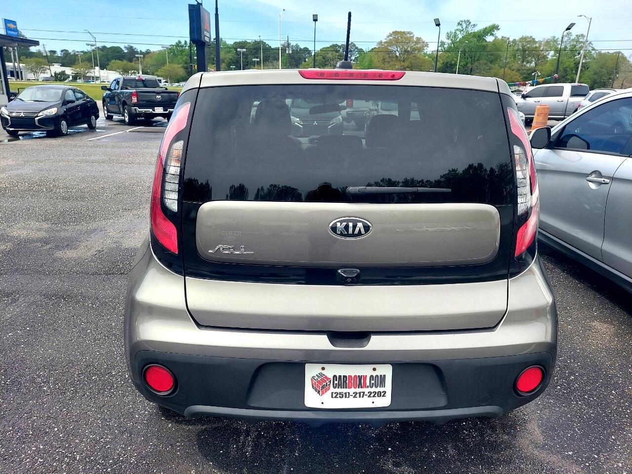 Kia Soul Base 6A 2019