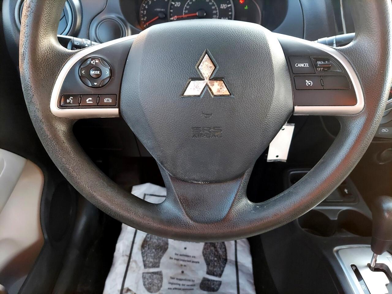 Mitsubishi Mirage G4 ES CVT 2019