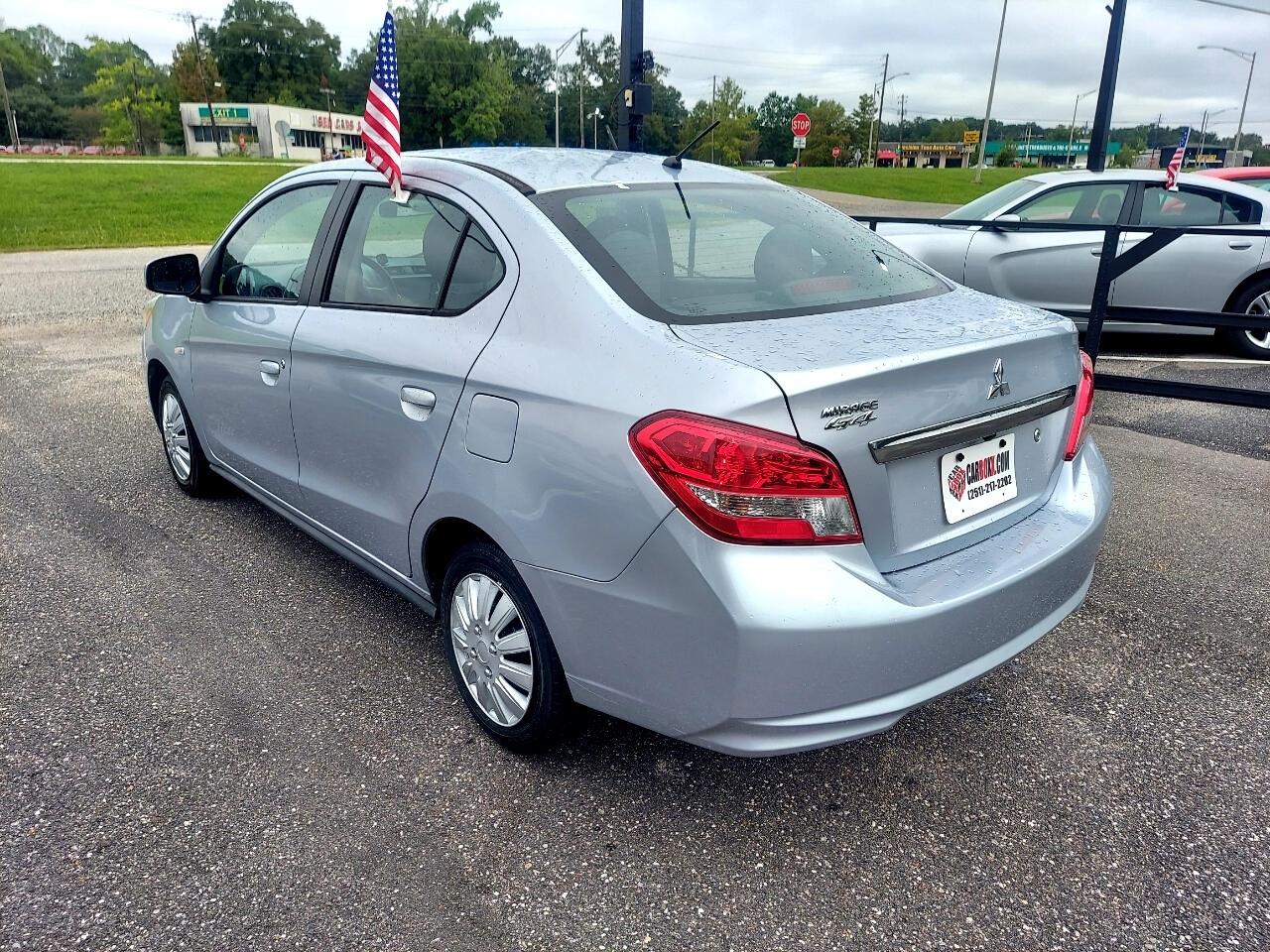 Mitsubishi Mirage G4 ES CVT 2020