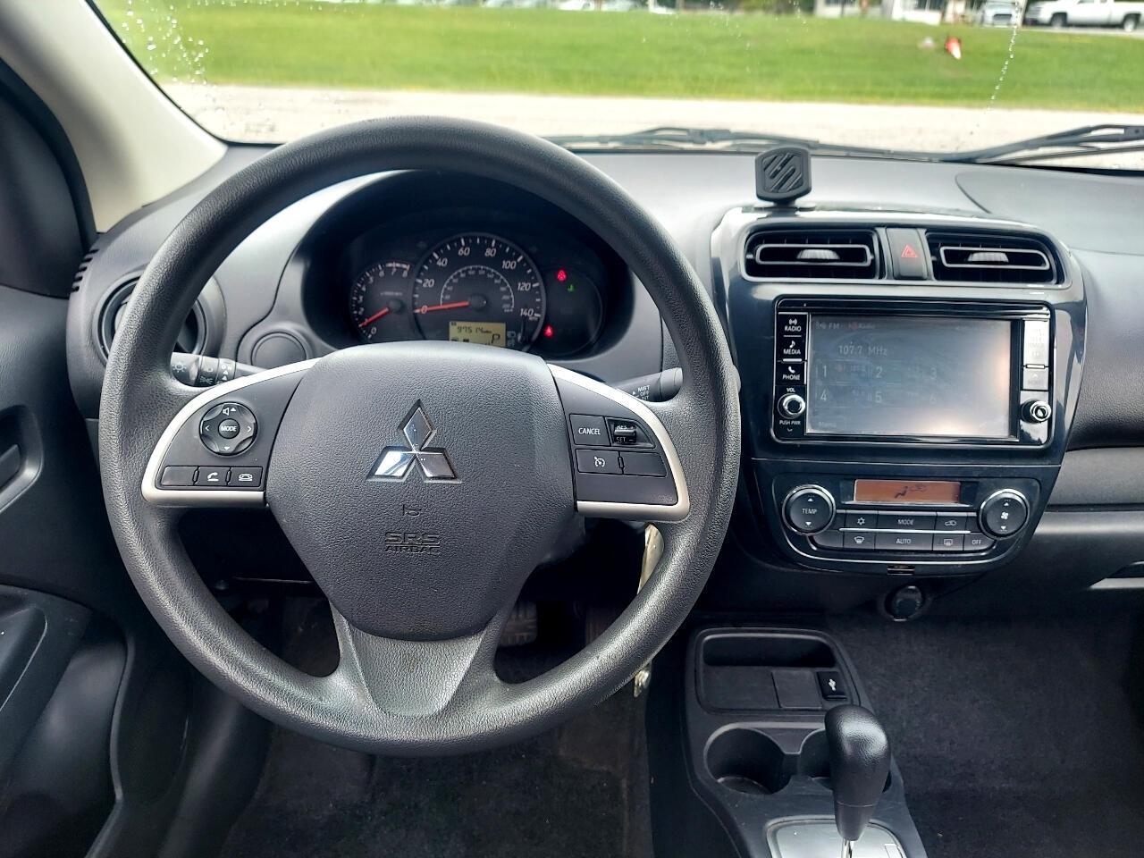 Mitsubishi Mirage G4 ES CVT 2020