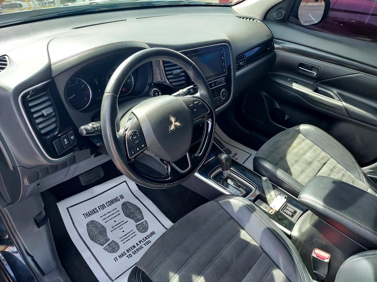 Mitsubishi Outlander SEL 2WD 2019