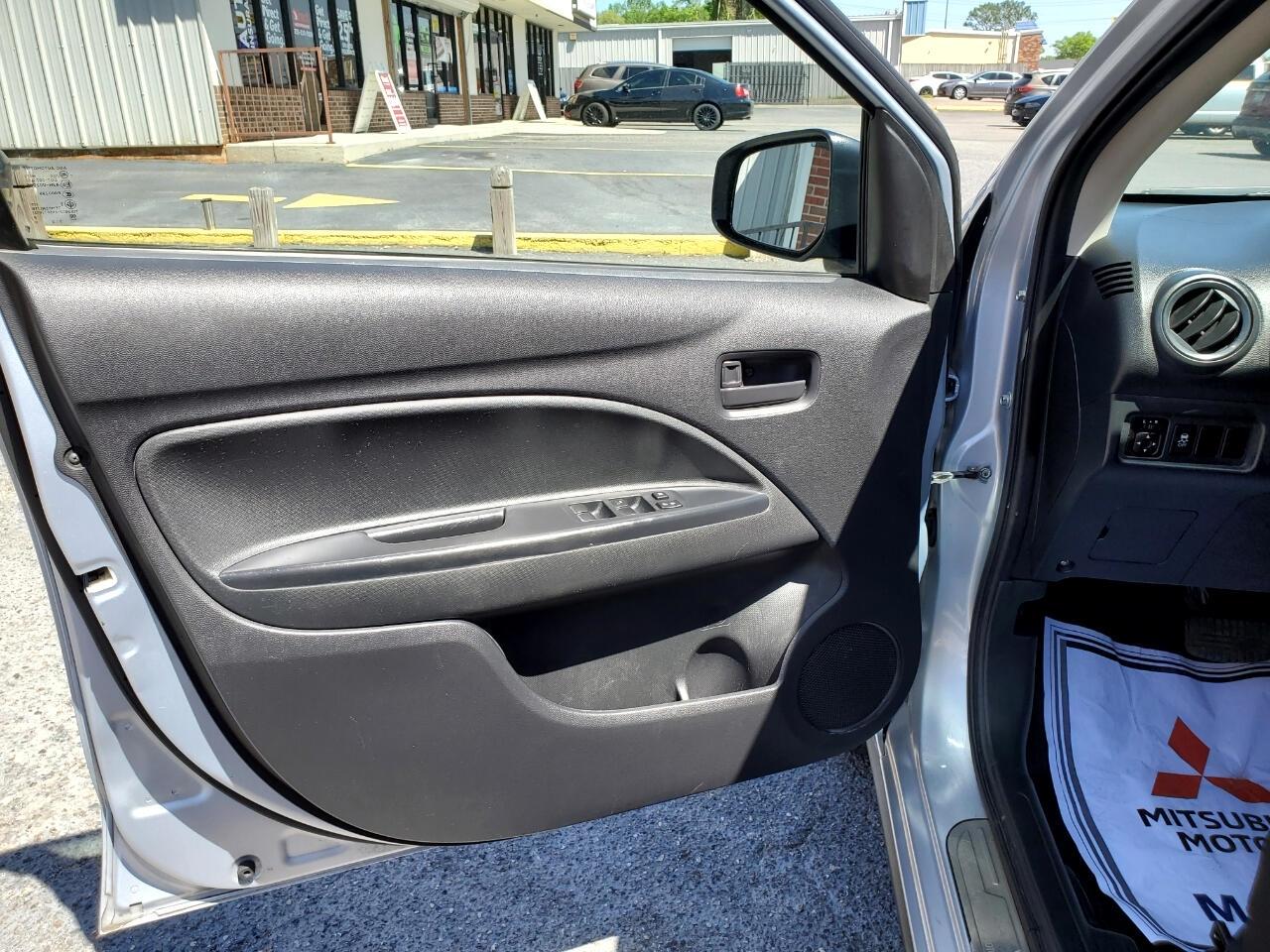 Mitsubishi Mirage G4 ES CVT 2019