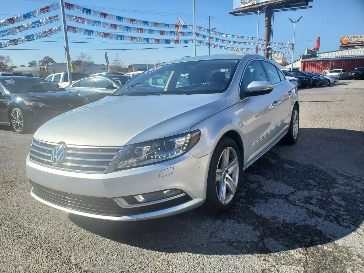 Volkswagen CC 2.0T Sport PZEV 2017