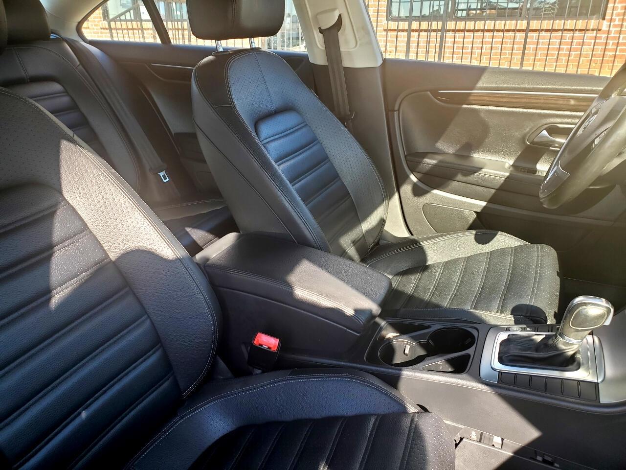 Volkswagen CC 2.0T Sport PZEV 2017