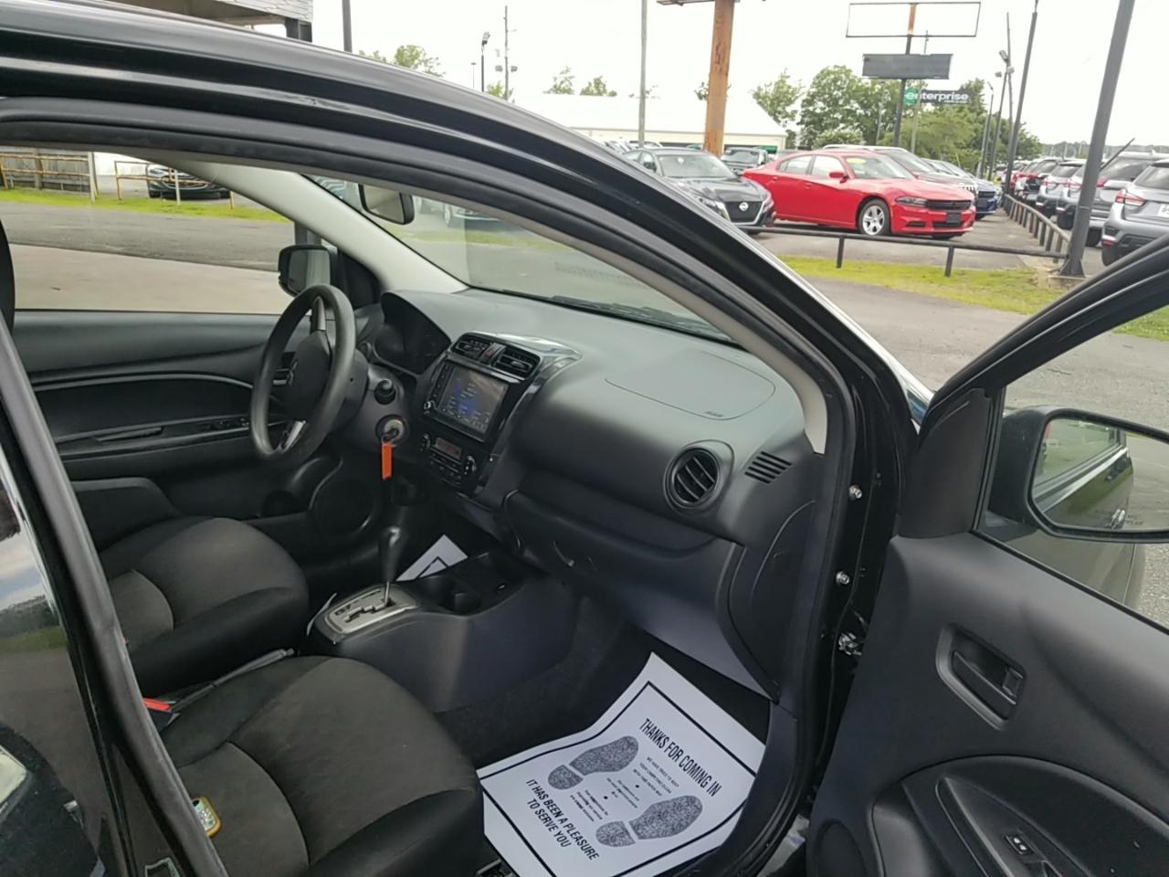 Mitsubishi Mirage ES CVT 2021