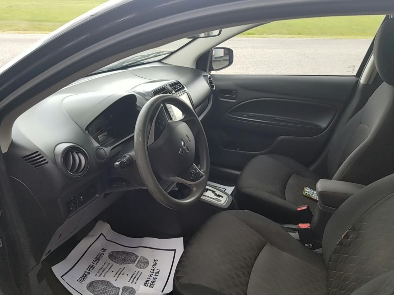 Mitsubishi Mirage ES CVT 2021