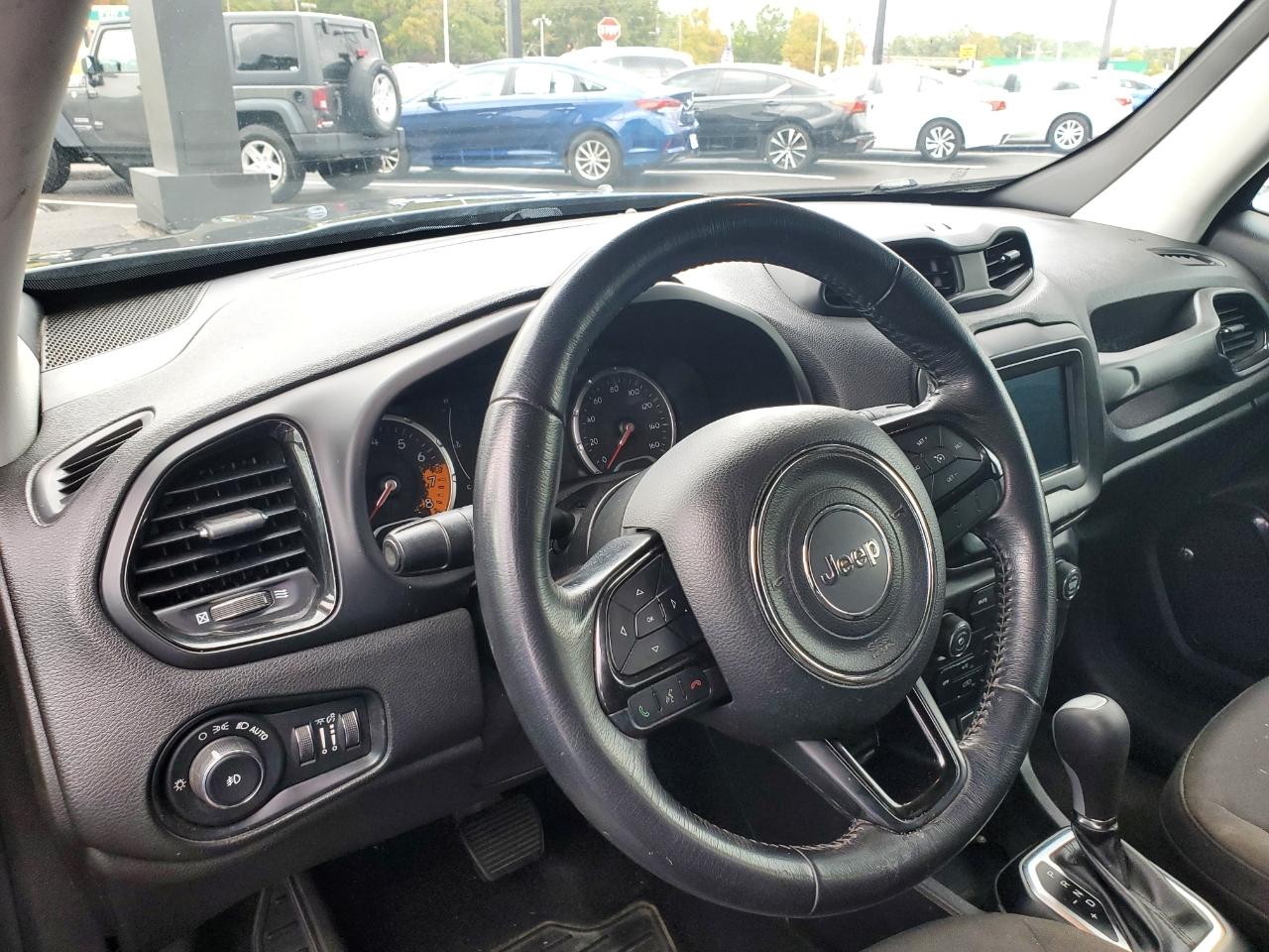 Jeep Renegade Latitude FWD 2018