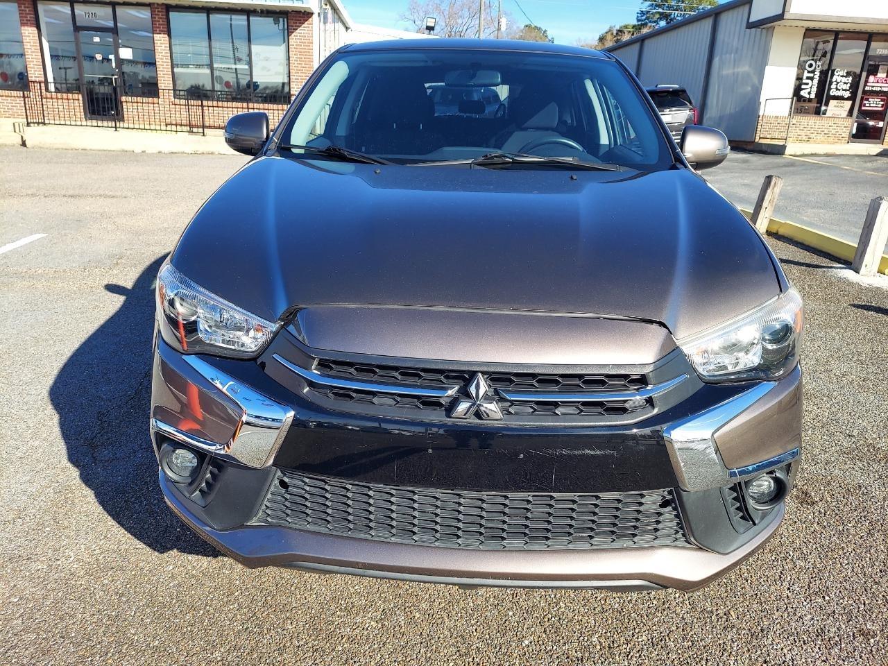 Mitsubishi Outlander Sport 2.0 ES CVT 2018