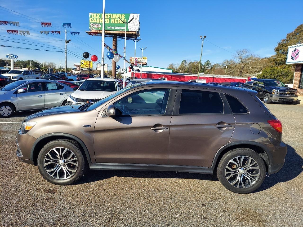 Mitsubishi Outlander Sport 2.0 ES CVT 2018