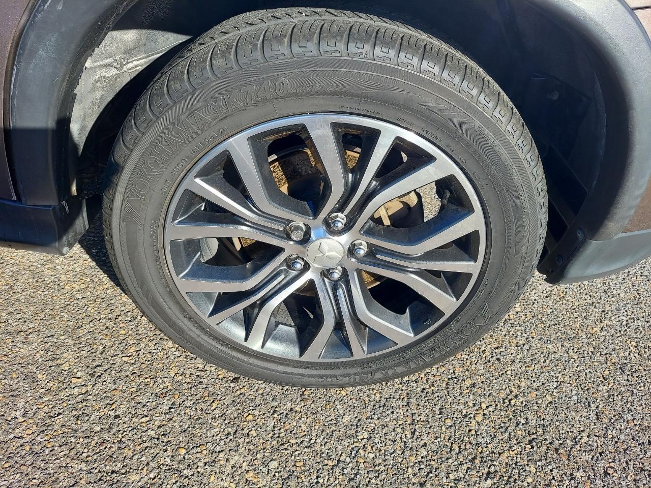 Mitsubishi Outlander Sport 2.0 ES CVT 2018