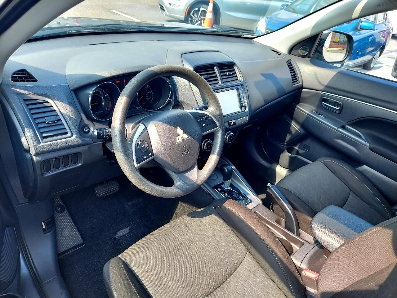 Mitsubishi Outlander Sport 2.0 ES CVT 2020