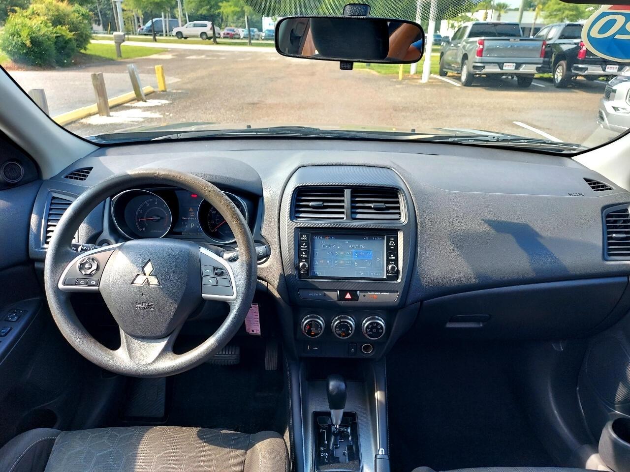 Mitsubishi Outlander Sport 2.0 ES CVT 2020