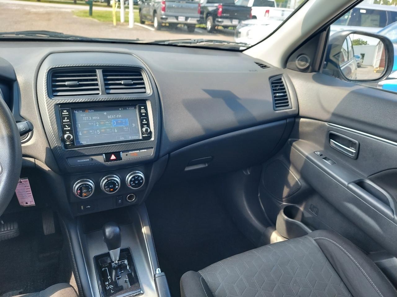 Mitsubishi Outlander Sport 2.0 ES CVT 2020