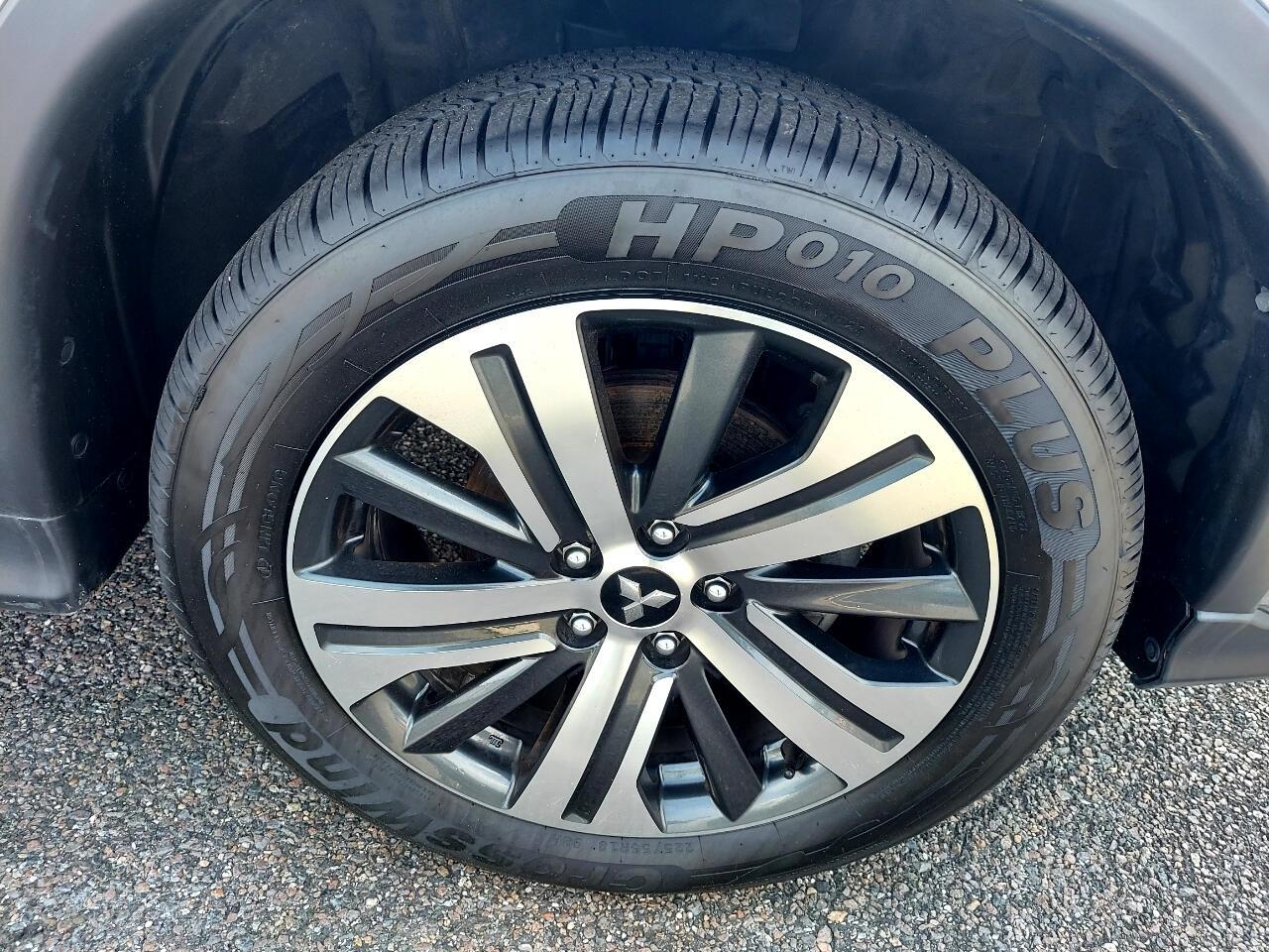 Mitsubishi Outlander Sport 2.0 ES CVT 2020