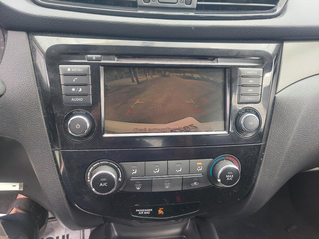 Nissan Rogue Sport S 2019