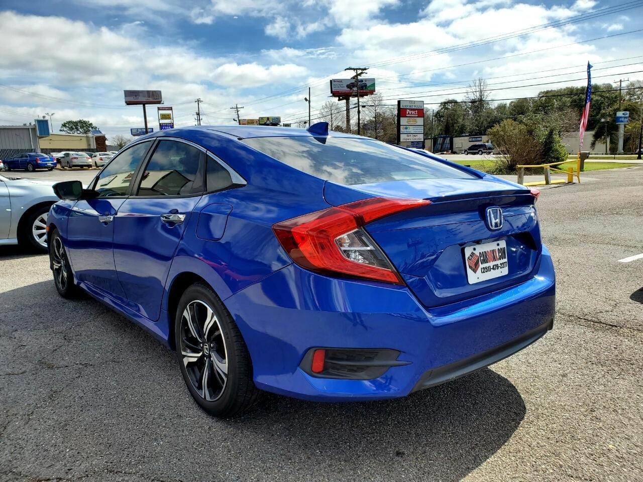 Honda Civic Touring Sedan CVT 2018