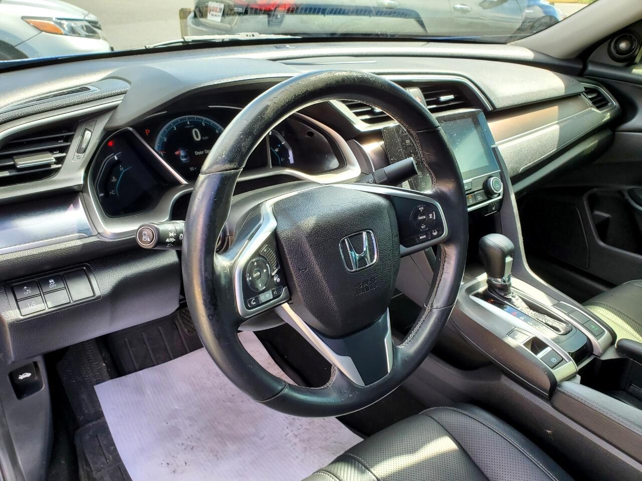 Honda Civic Touring Sedan CVT 2018
