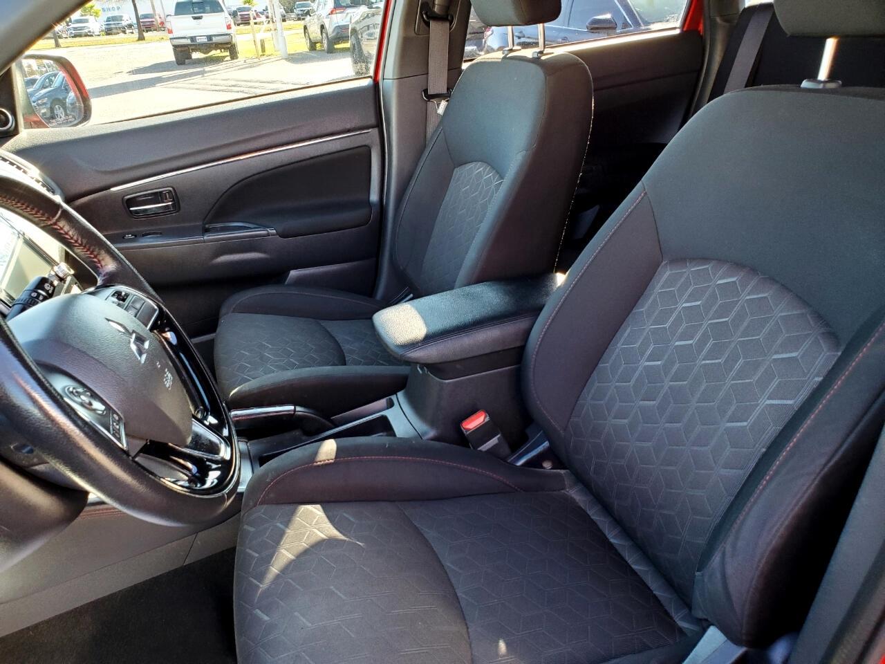 Mitsubishi Outlander Sport 2.0 ES CVT 2020