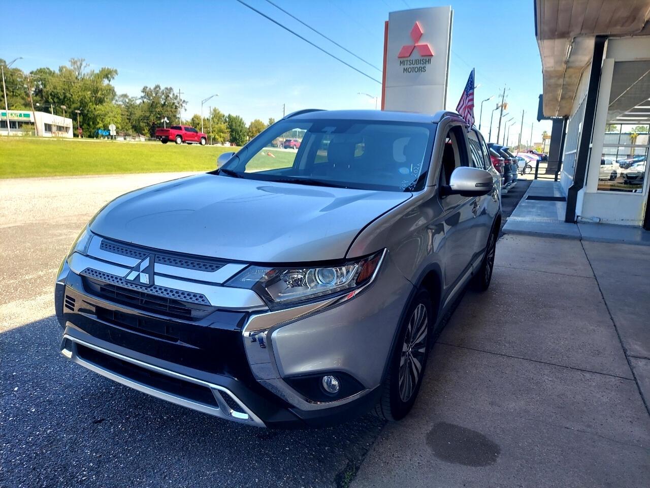 Mitsubishi Outlander SEL 2WD 2020