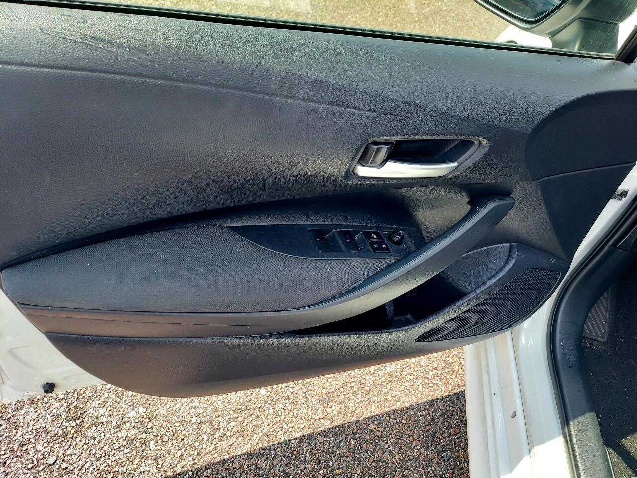 Toyota Corolla LE 2020