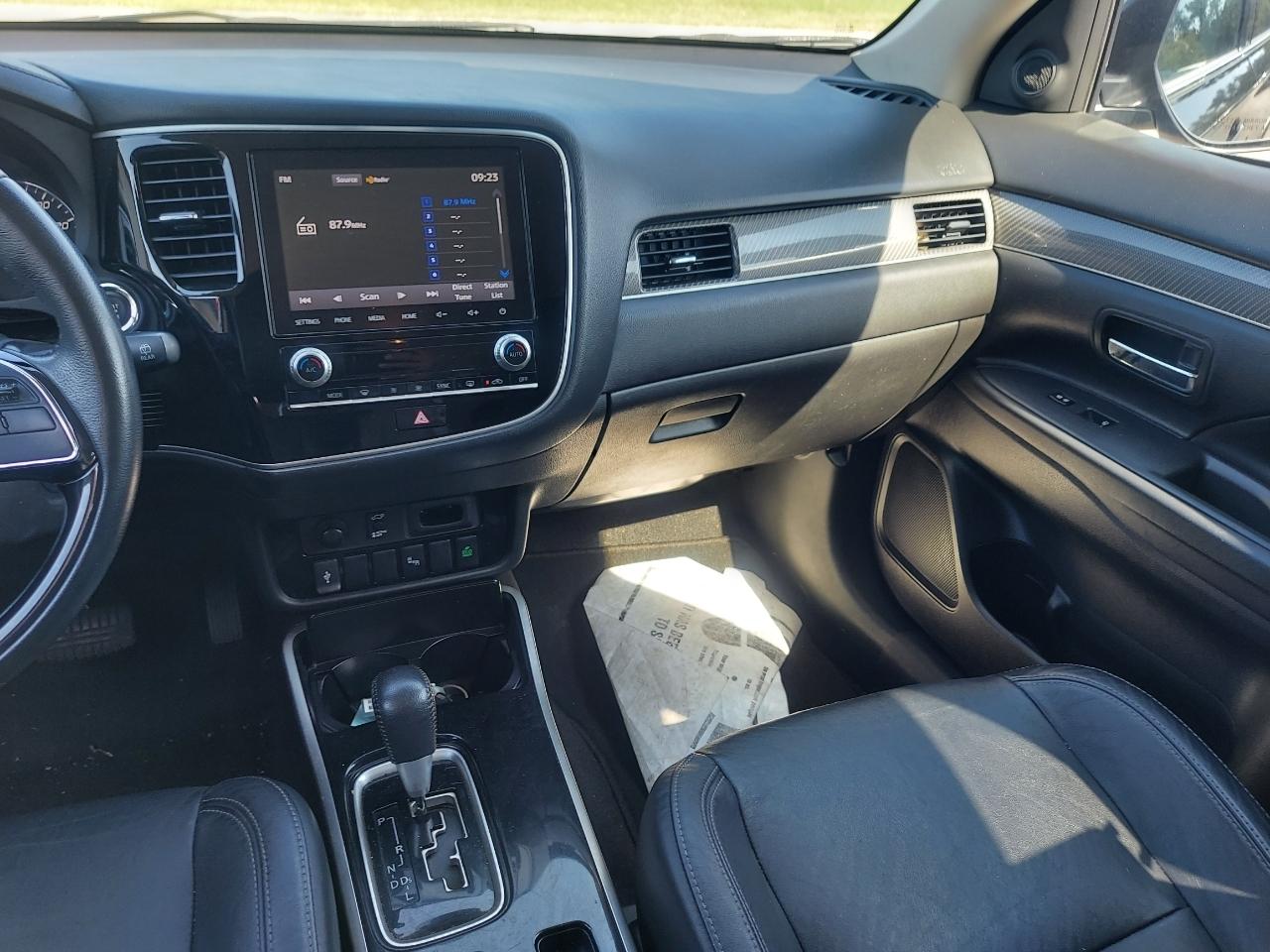 Mitsubishi Outlander SEL AWD 2020