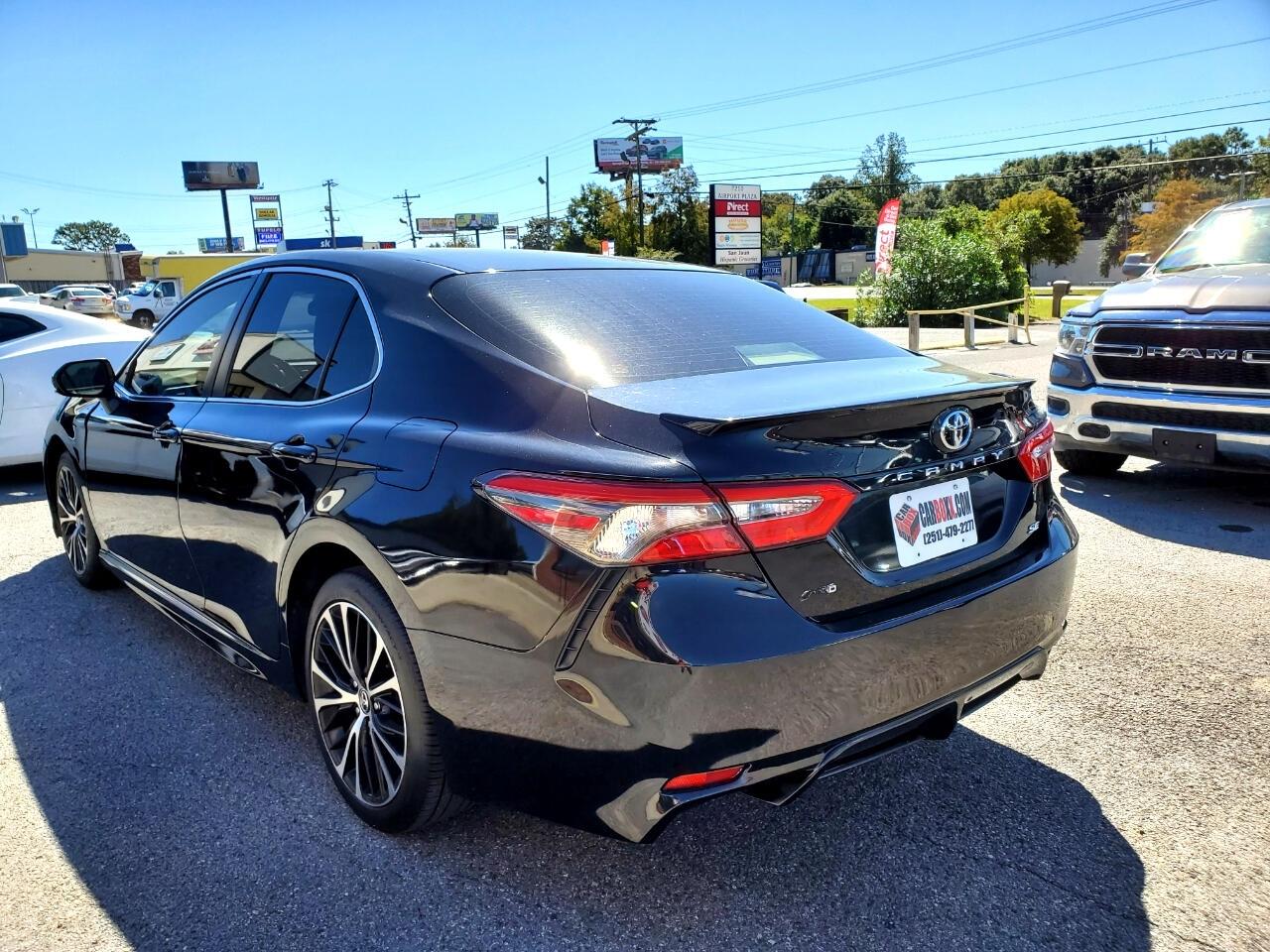 Toyota Camry SE 2018