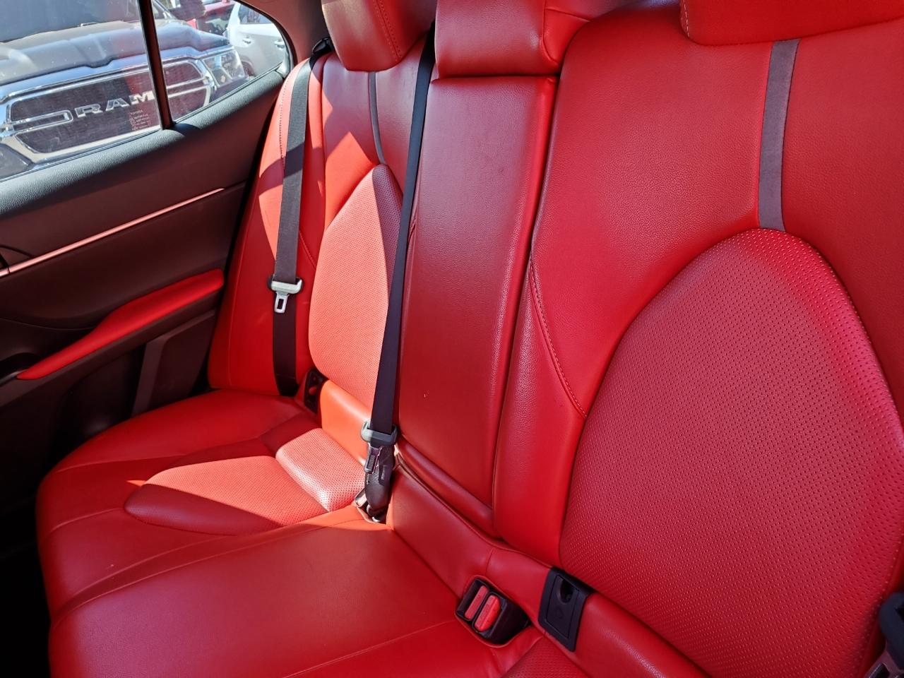 Toyota Camry SE 2018
