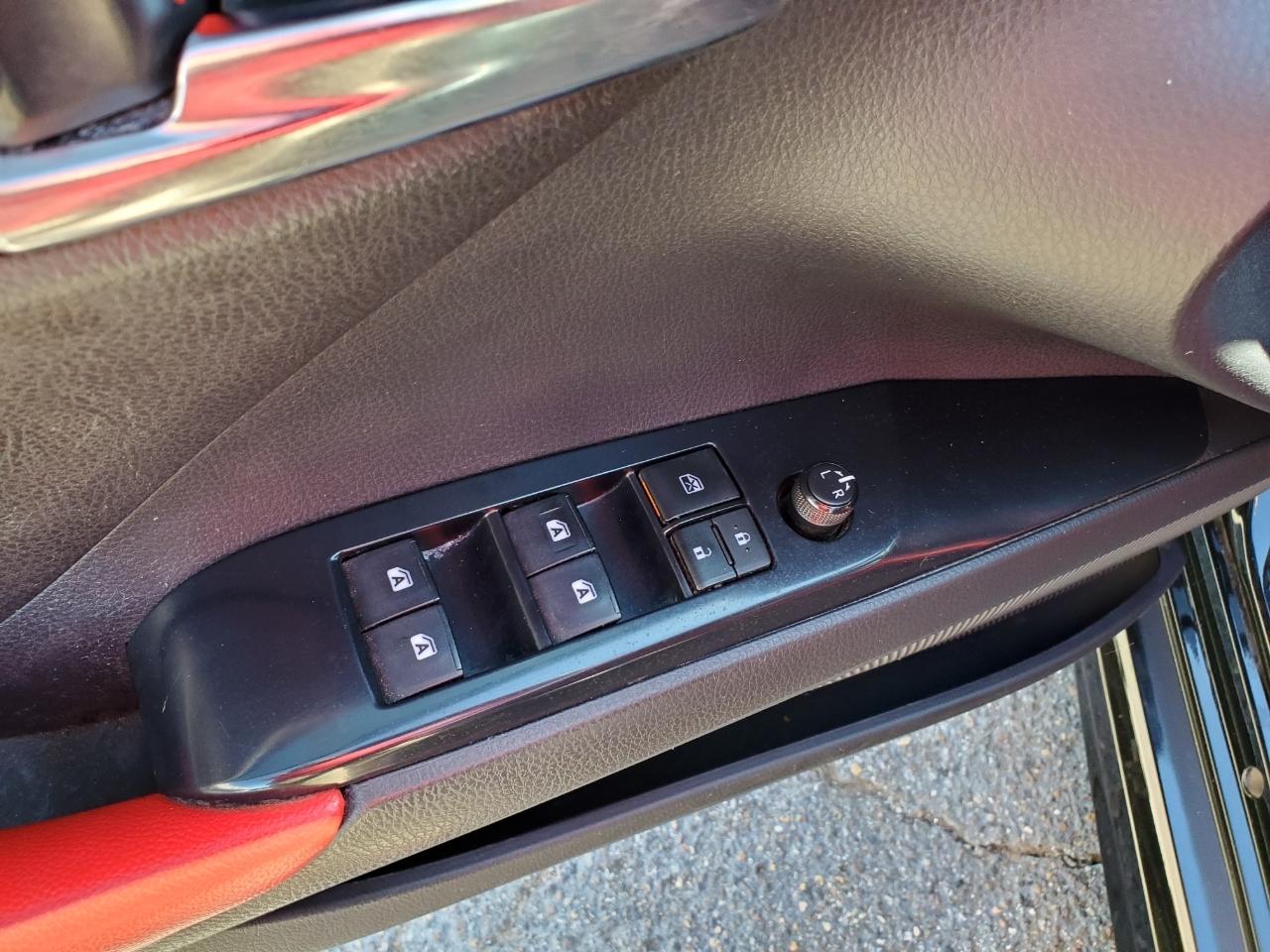 Toyota Camry SE 2018