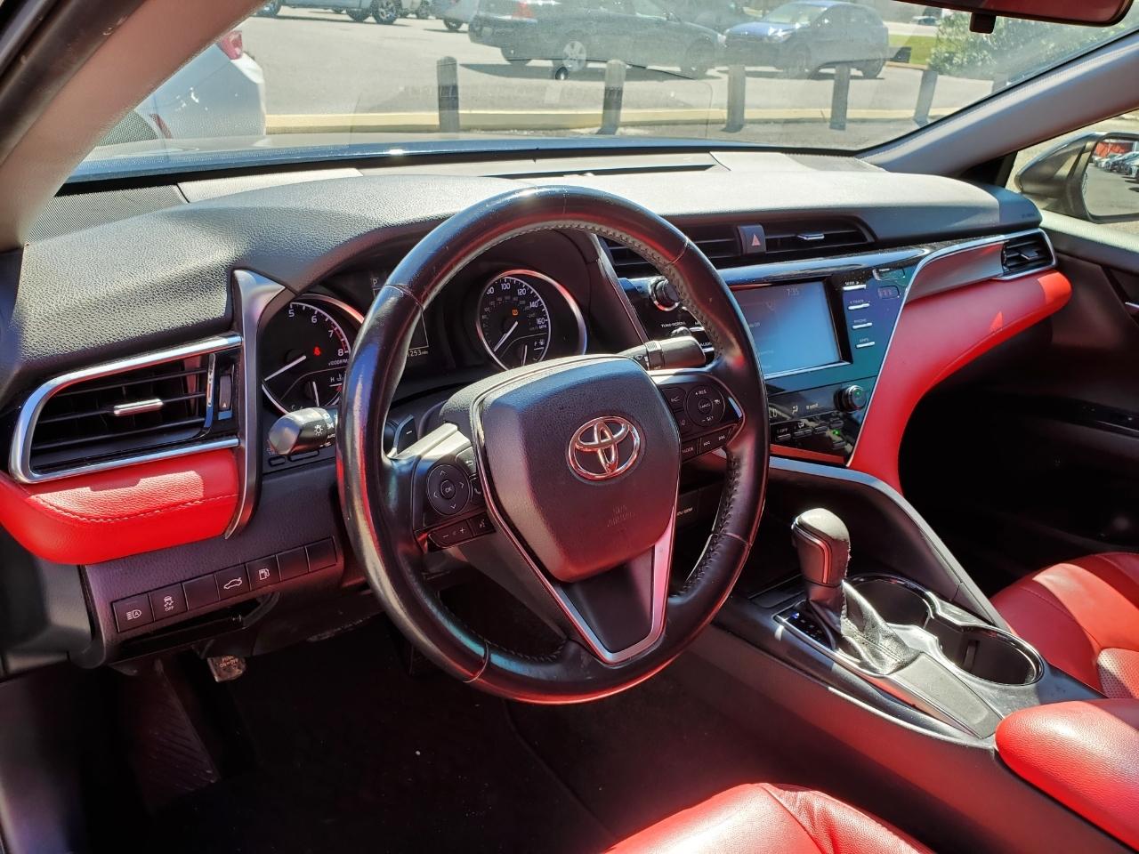 Toyota Camry SE 2018