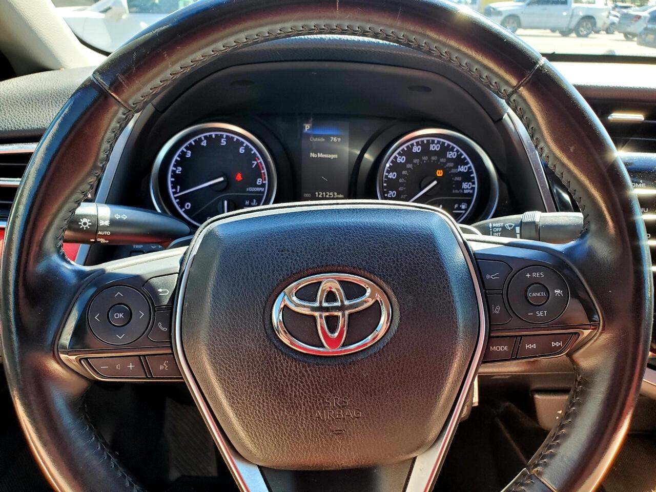 Toyota Camry SE 2018