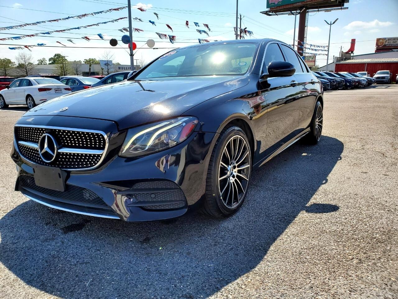 Mercedes-Benz E-Class E300 Luxury 4MATIC Sedan 2017
