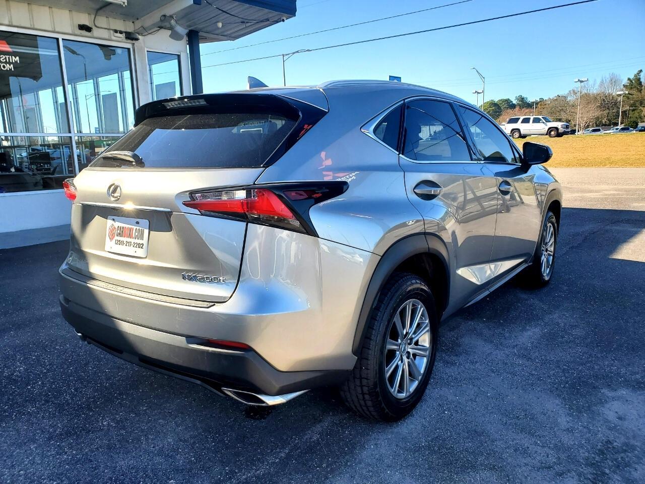 Lexus NX 200t FWD 2017