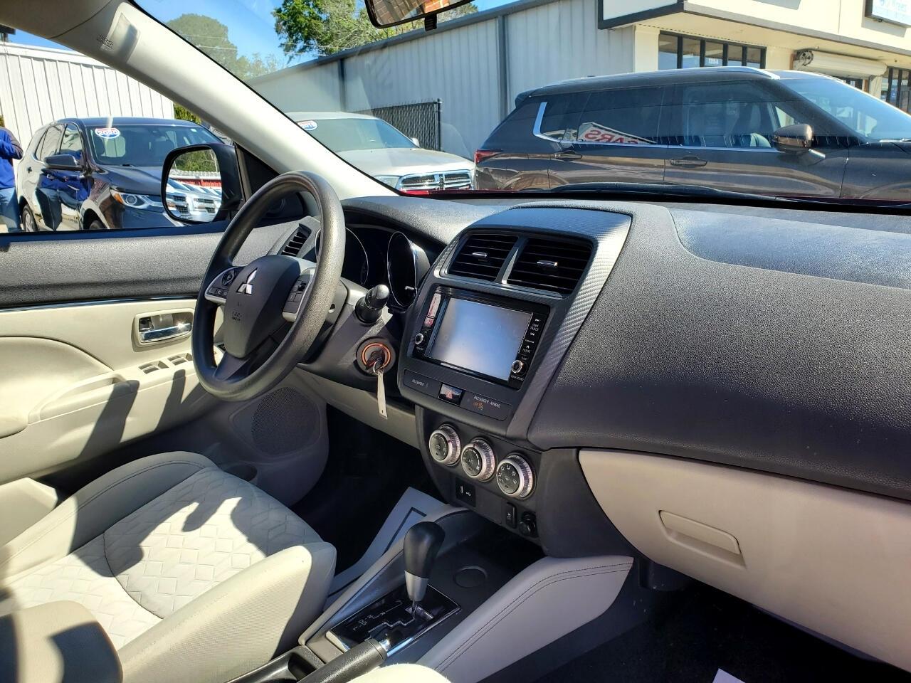 Mitsubishi Outlander Sport 2.0 ES CVT 2020
