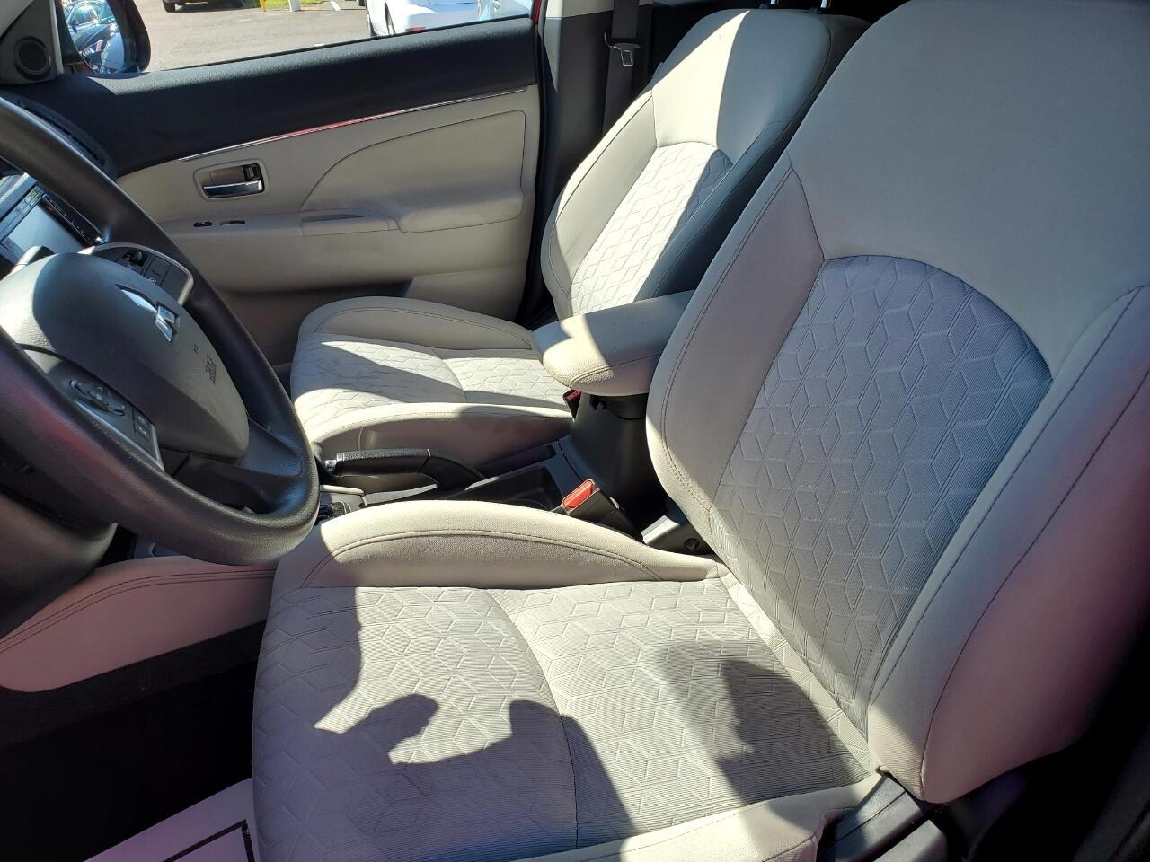 Mitsubishi Outlander Sport 2.0 ES CVT 2020