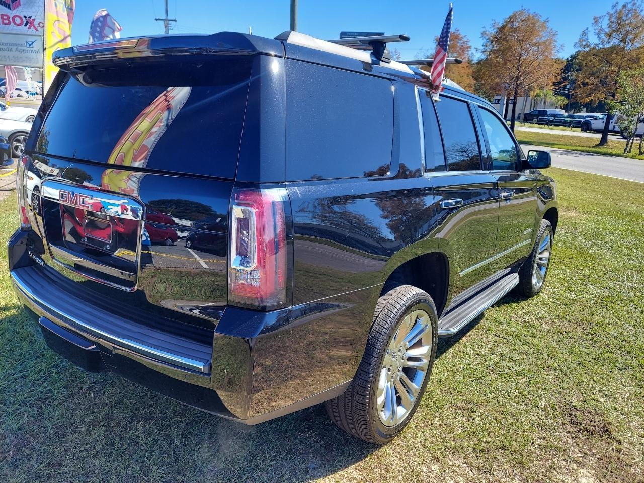 GMC Yukon Denali 4WD 2018