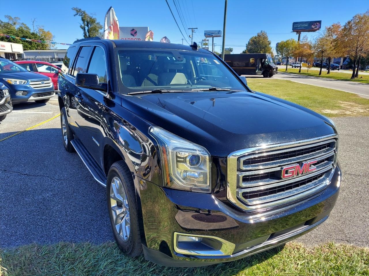 GMC Yukon SLE 4WD 2017
