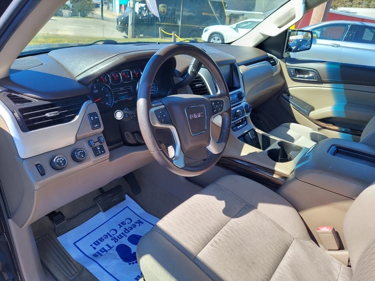 GMC Yukon SLE 4WD 2017