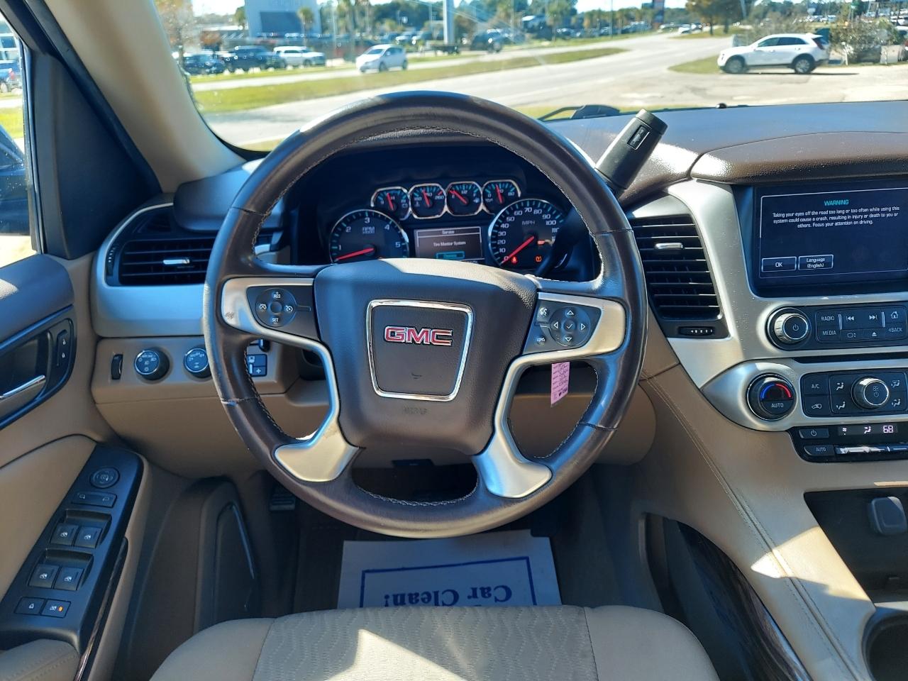 GMC Yukon SLE 4WD 2017