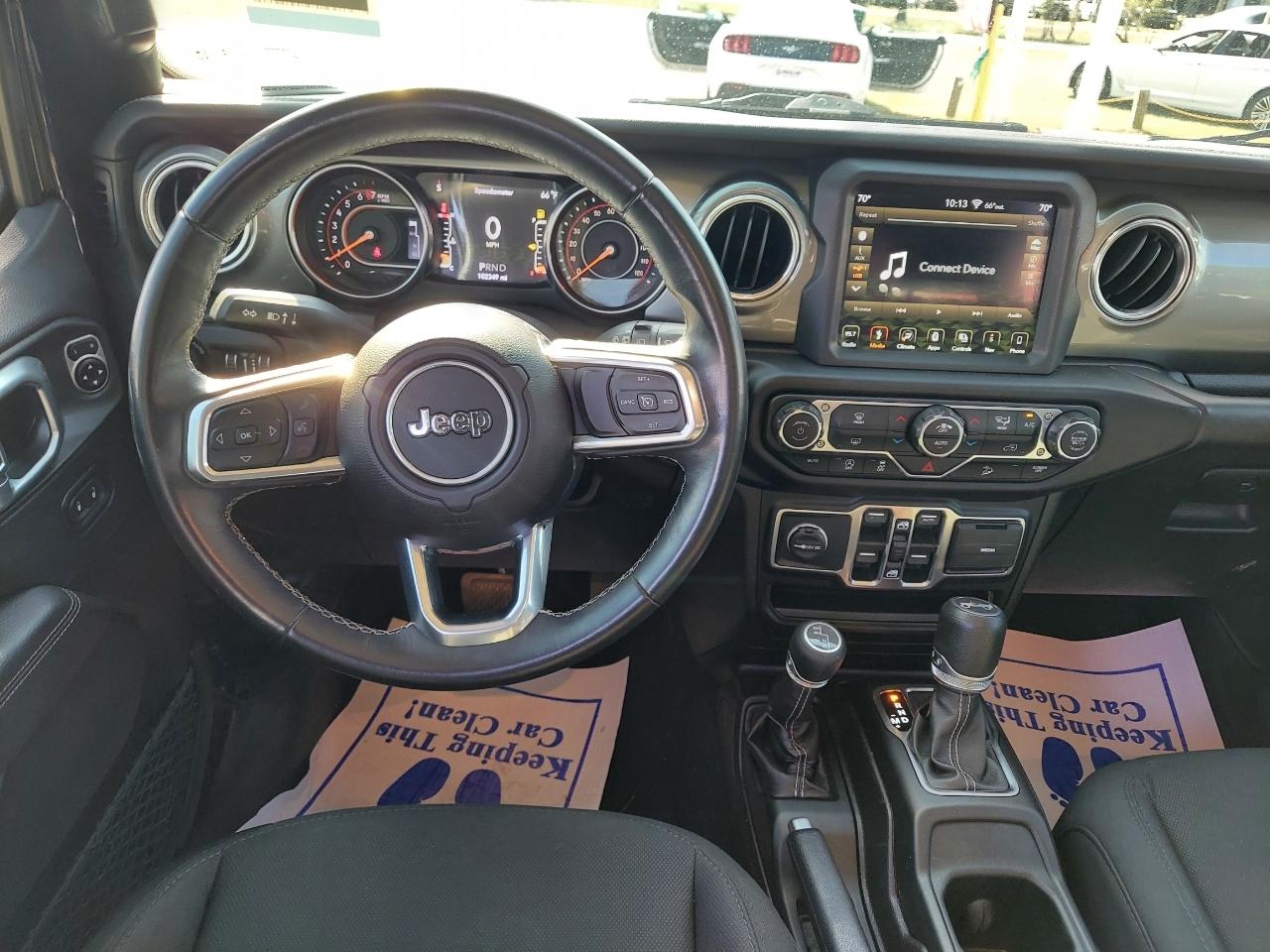 Jeep Wrangler Unlimited Sahara 2019