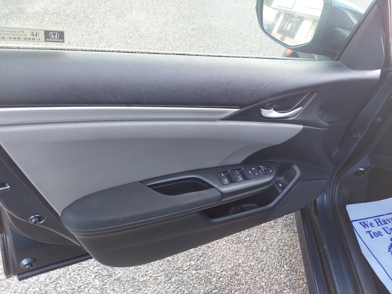 Honda Civic LX Honda Sensing Sedan CVT 2021