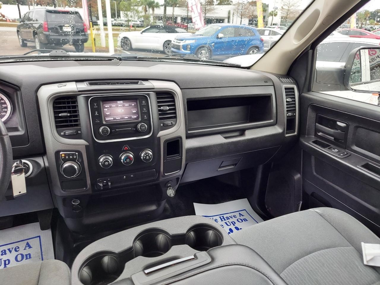 RAM 1500 Classic Tradesman Quad Cab 2WD 2021
