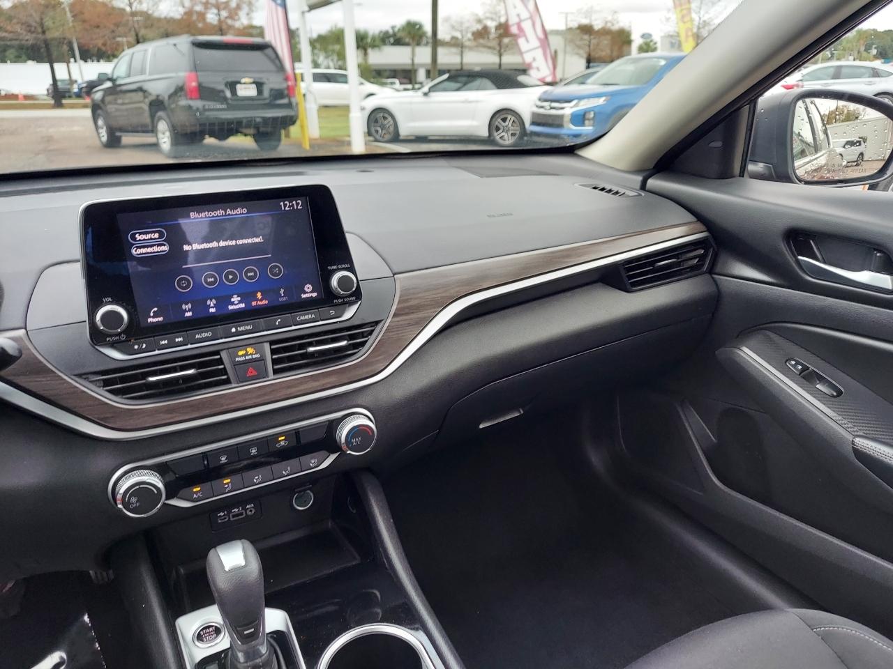 Nissan Altima 2.5 SV 2024