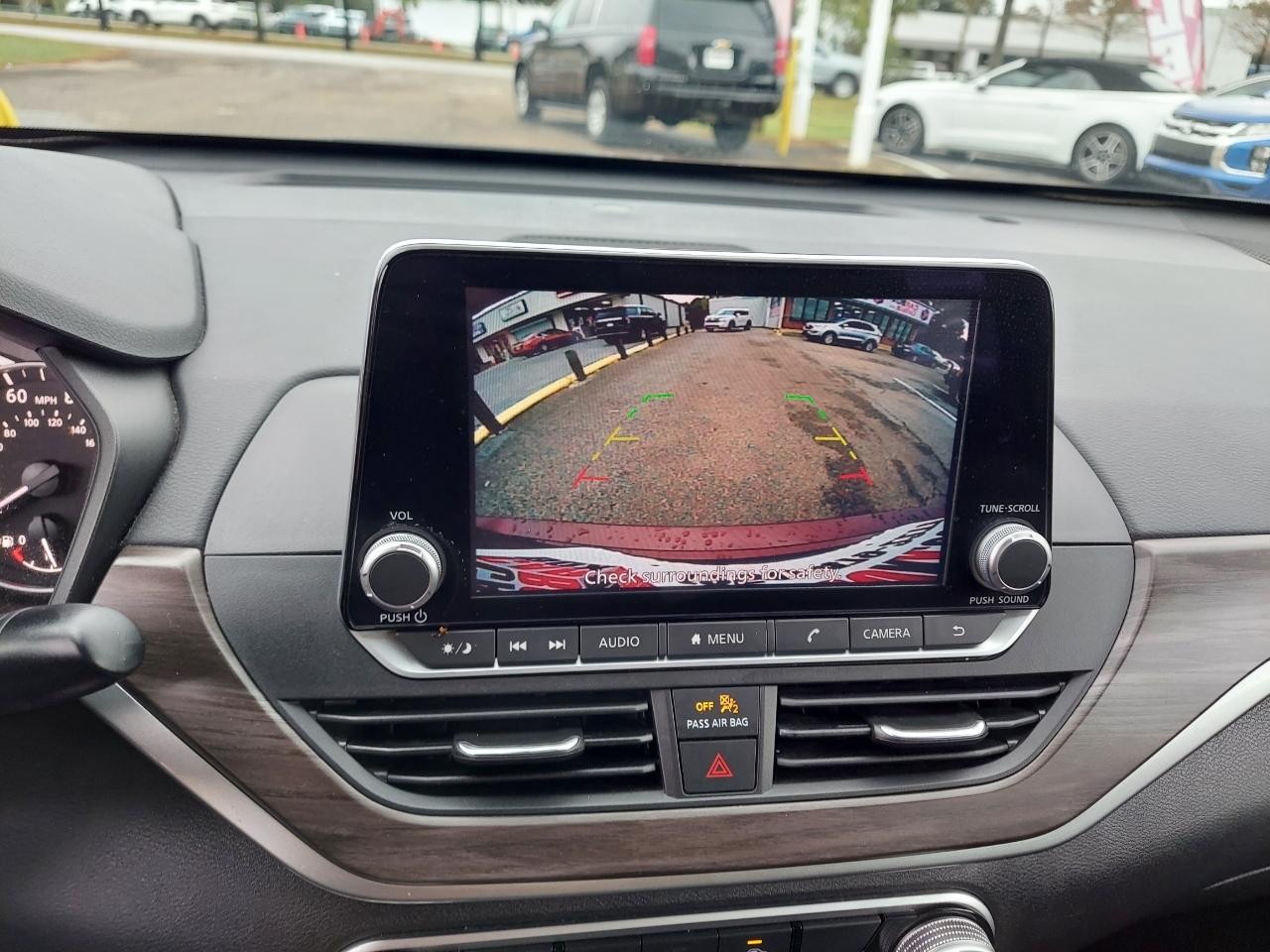 Nissan Altima 2.5 SV 2024